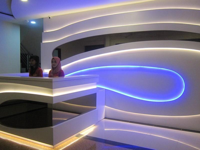 Hotel Blitz à Batam Extérieur photo